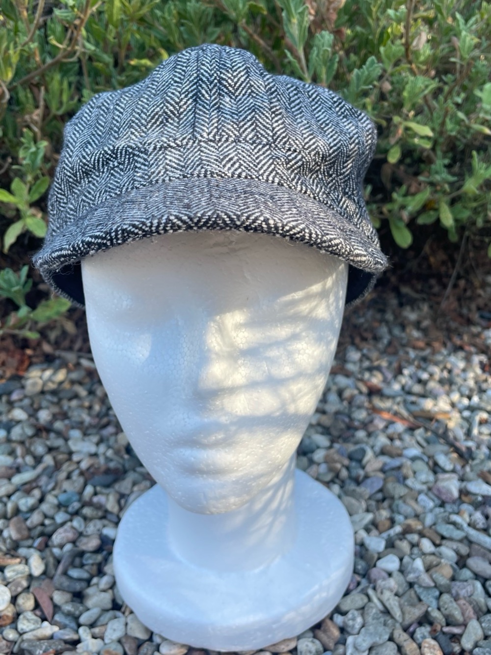 Herringbone Newsboy Cap - Black & White